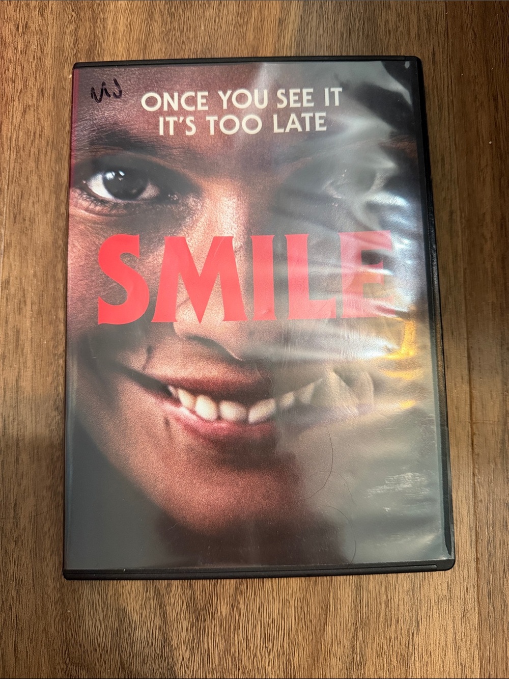 Horror DVD: Smile